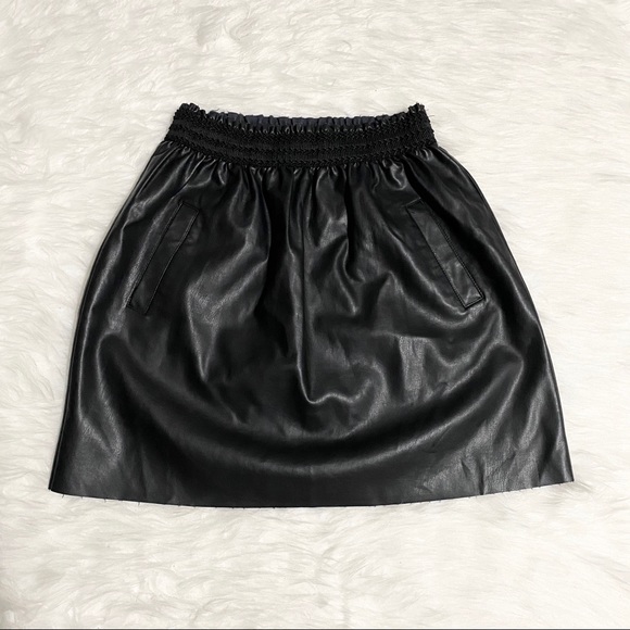 Zara Dresses & Skirts - ZARA Black Faux Leather Mini Skirt